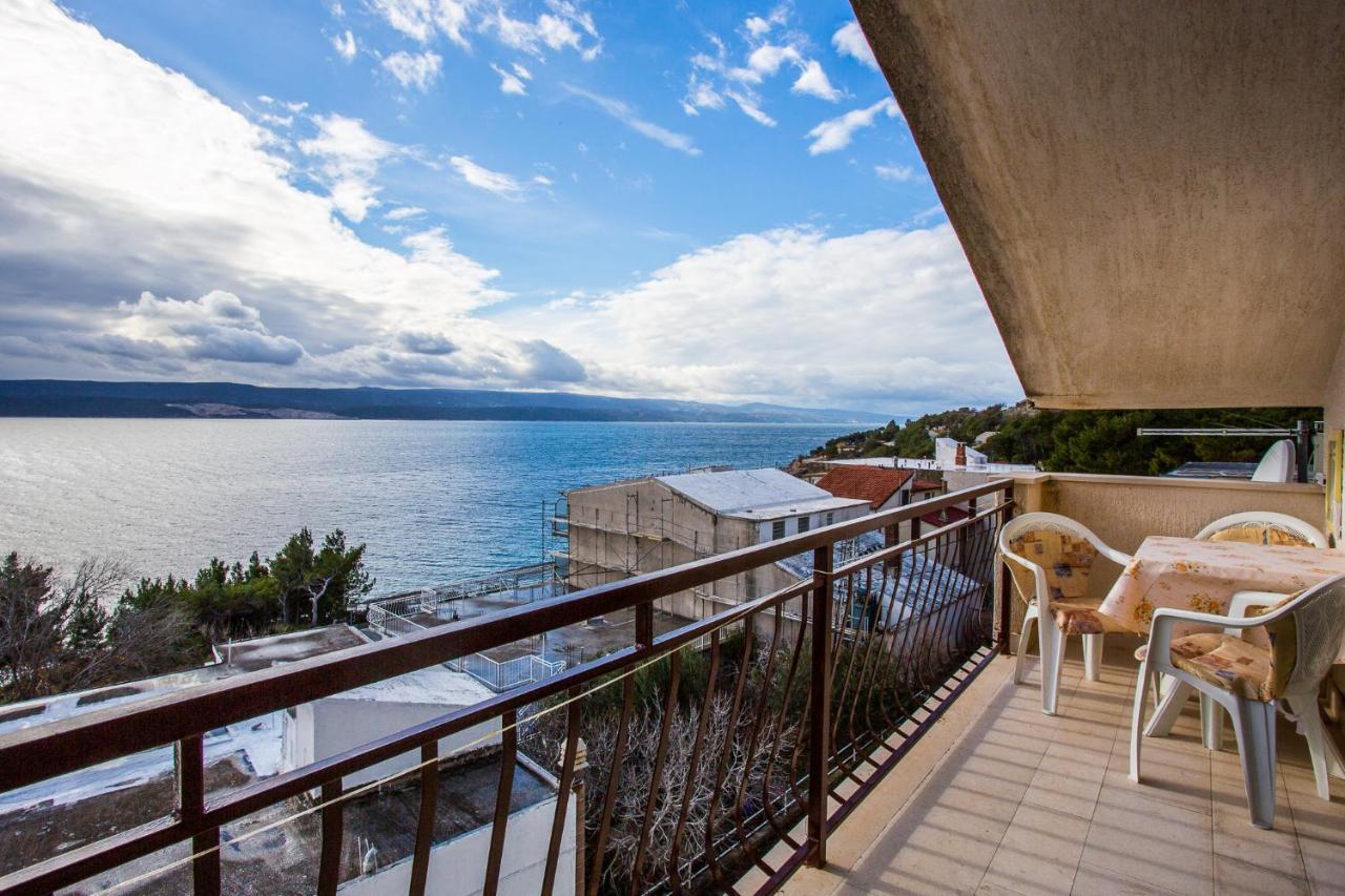 Apartmani Pava Omiš Esterno foto