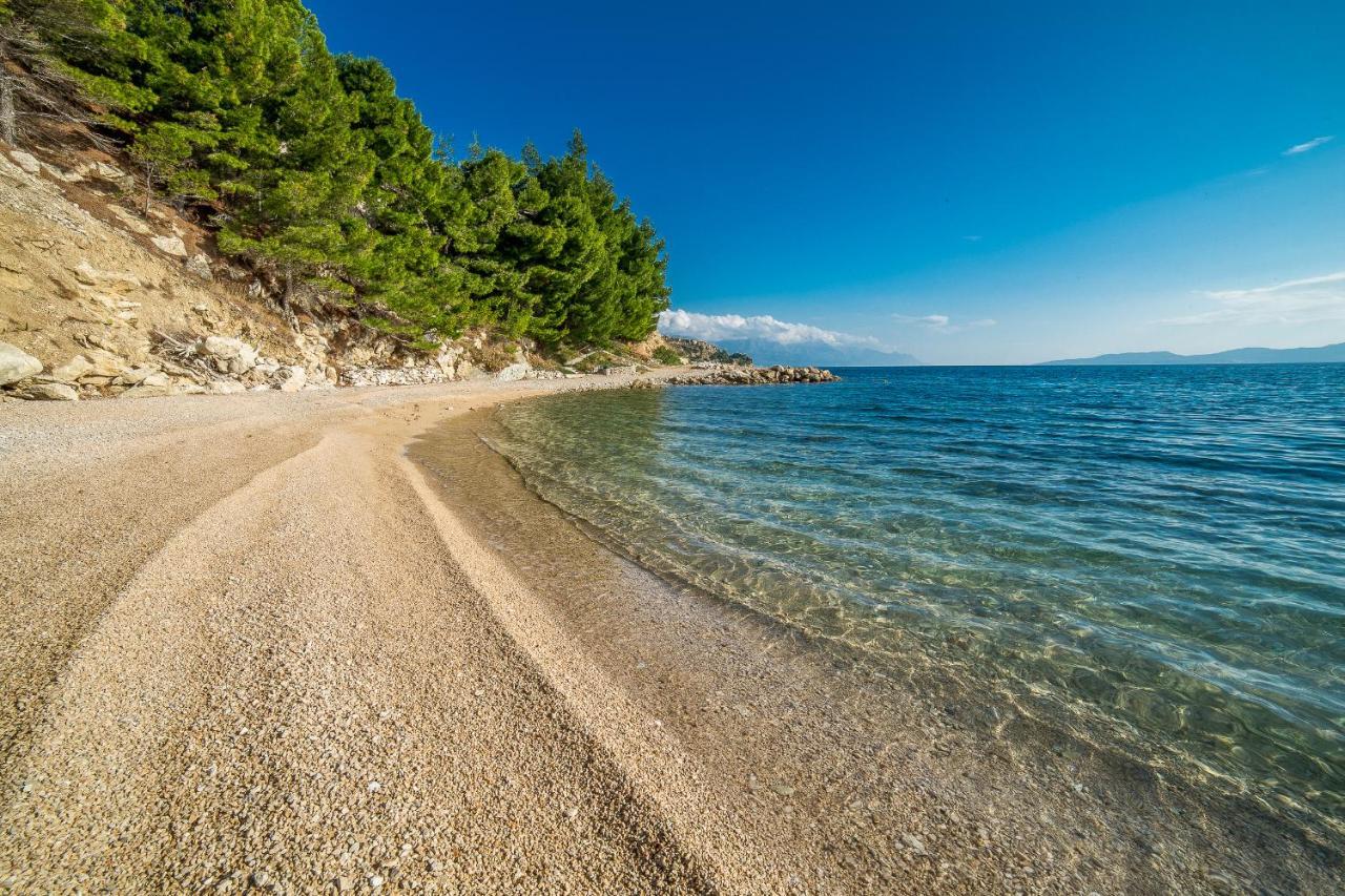 Apartmani Pava Omiš Esterno foto
